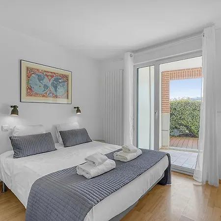 Pompon Sur La Garonne - Appt Avec Balcon Pour 2 Apartment *